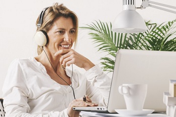 Hearing test for young adults and teenagers.